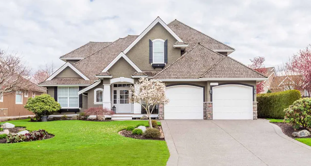 Building A New House Vs. Renovating an Old One